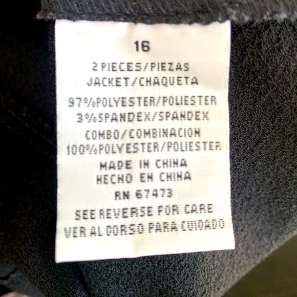 Danny & Nicole Black Ruffled Blazer Size 16 (US XL) - Picture 5 of 6